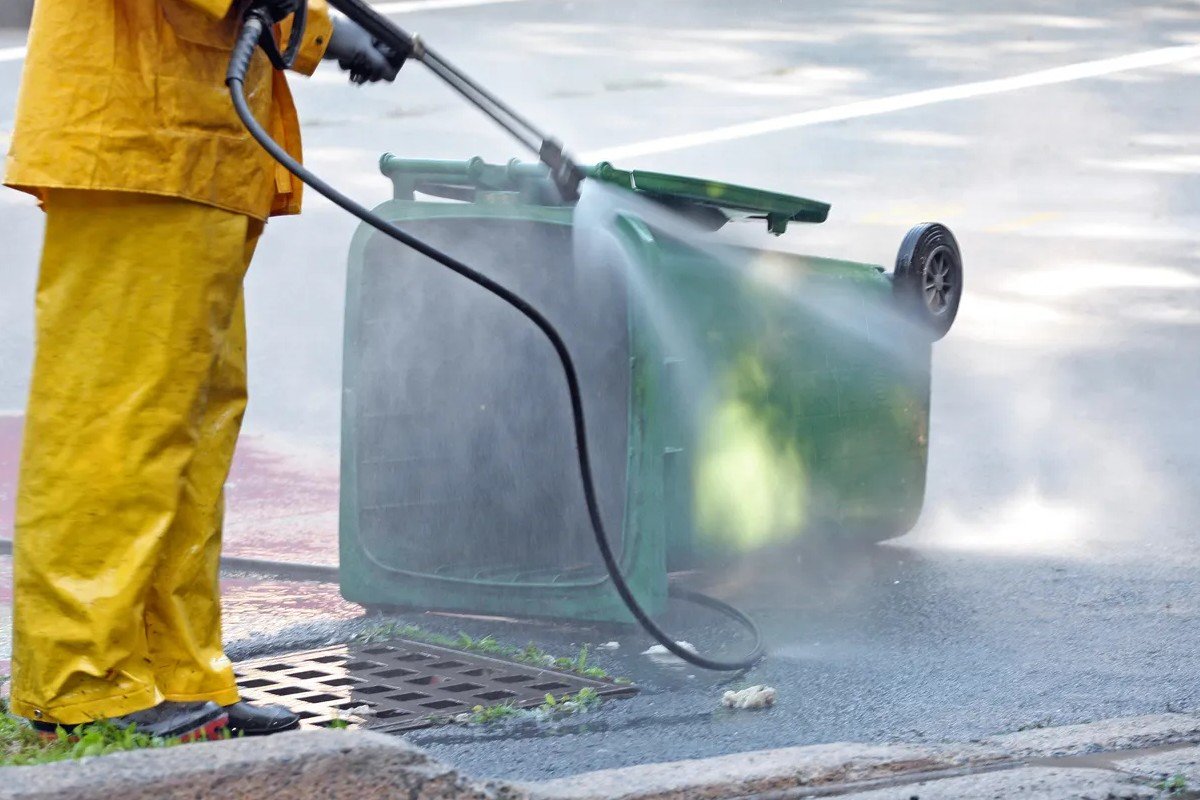 Bin Cleaning